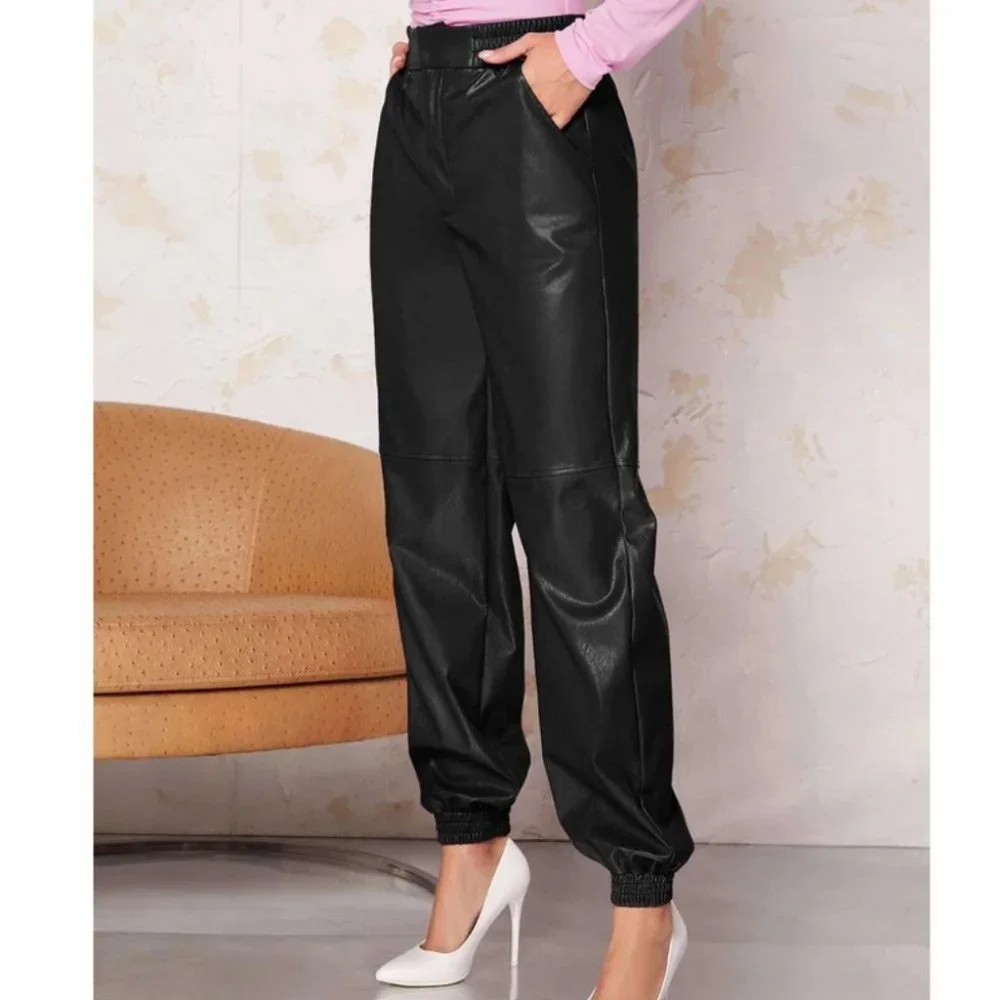 Black Contemporary faux leather Slant Pocket Carrot Jogger Pants
